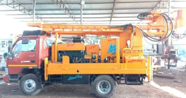 Truck Mounted DTH Drilling Rig photo 8