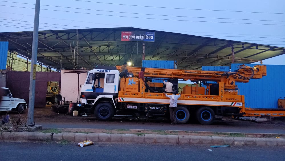Truck Mounted DTH Drilling Rig photo 2